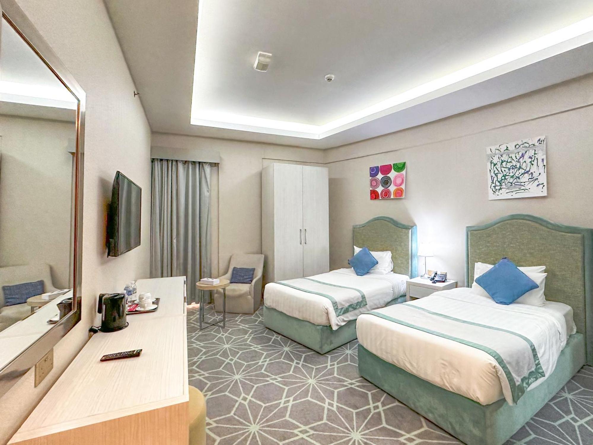 The Victory Hotel Doha Exterior foto